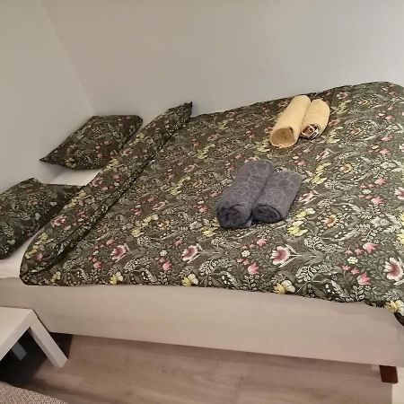Pontis Helsinki Apartamento Exterior foto